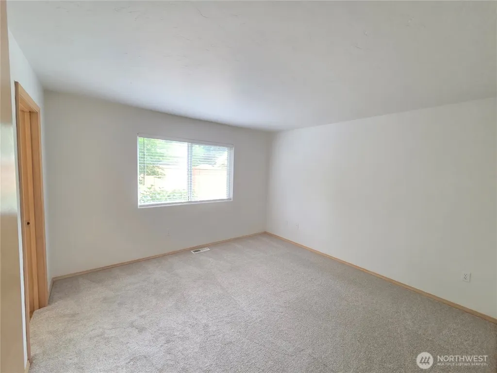 6604 Riviera Court SE Lacey WA 98513