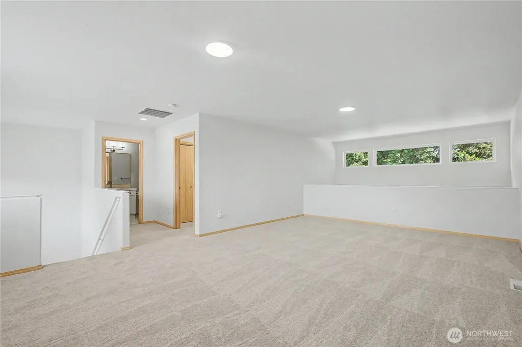 6604 Riviera Court SE Lacey WA 98513