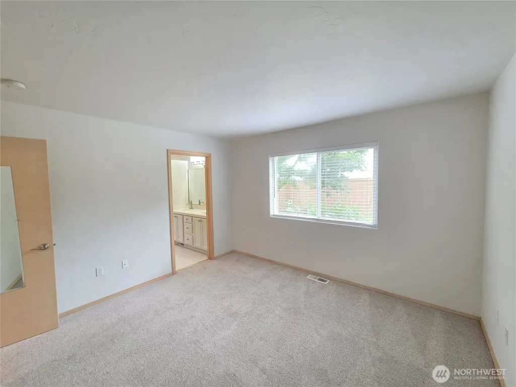 6604 Riviera Court SE Lacey WA 98513