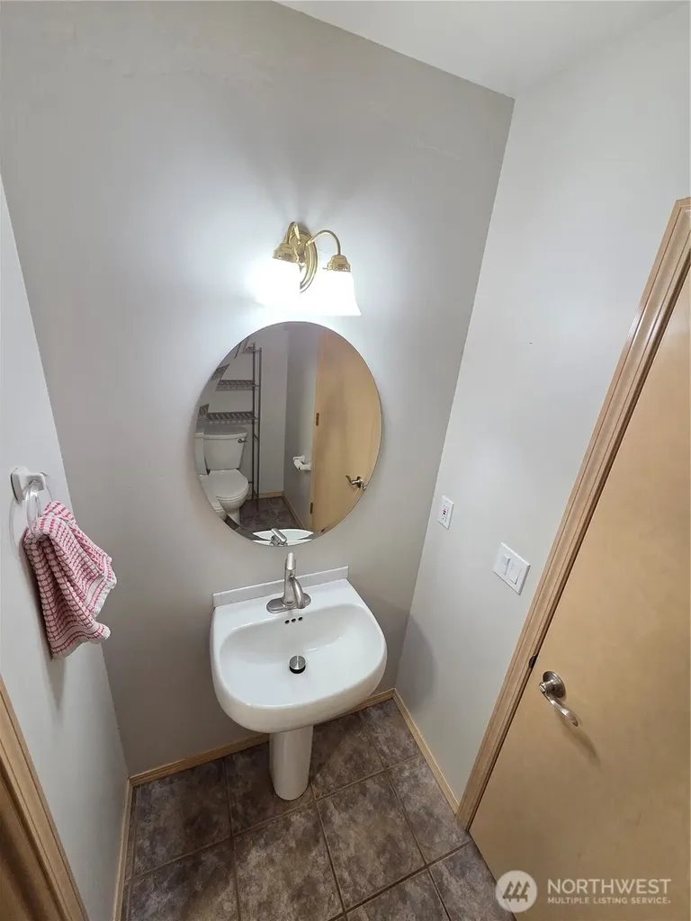 6604 Riviera Court SE Lacey WA 98513