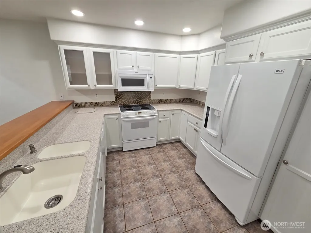 6604 Riviera Court SE Lacey WA 98513