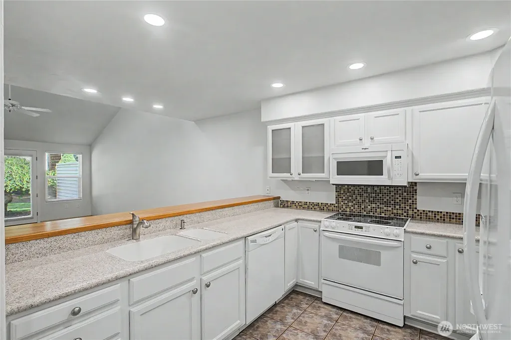 6604 Riviera Court SE Lacey WA 98513