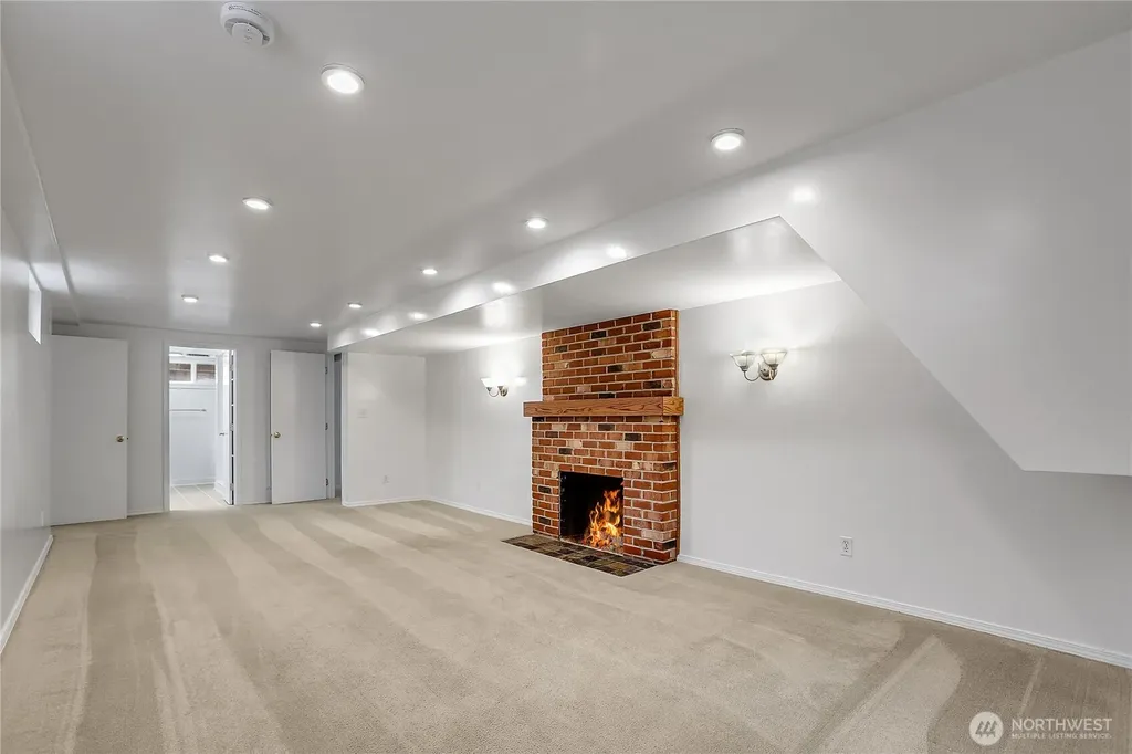 4828 Rucker Avenue Everett WA 98203