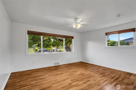 4828 Rucker Avenue Everett WA 98203