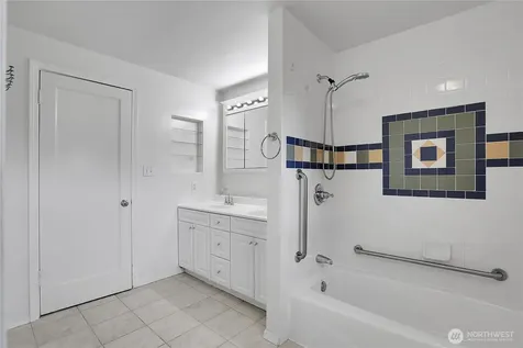 4828 Rucker Avenue Everett WA 98203
