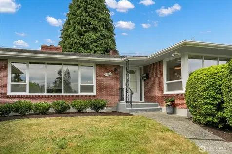 4828 Rucker Avenue Everett WA 98203