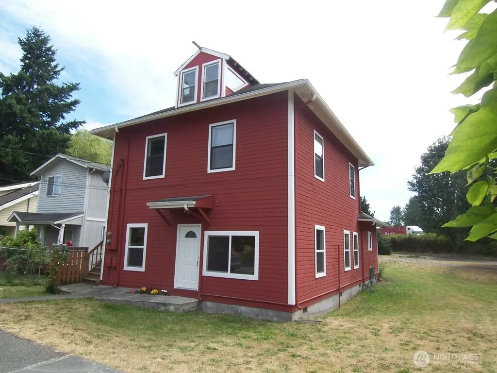 805 S Donovan Street Seattle WA 98108