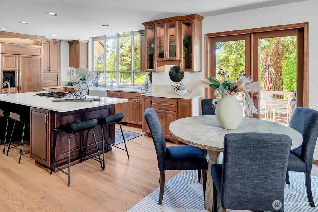 13713 209th Avenue NE Woodinville WA 98077