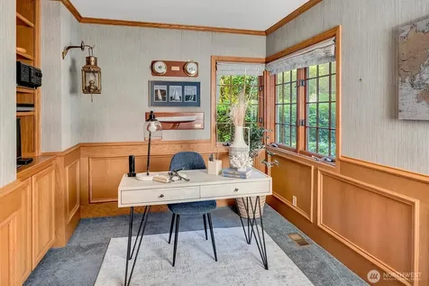 13713 209th Avenue NE Woodinville WA 98077