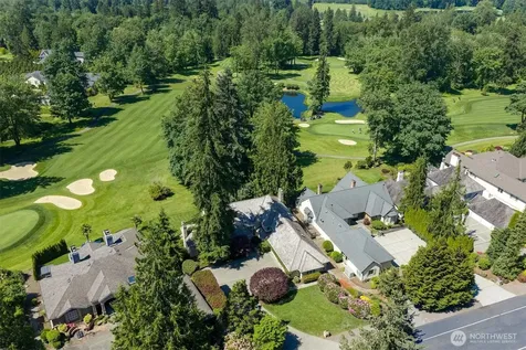 13713 209th Avenue NE Woodinville WA 98077