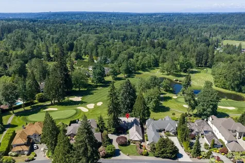 13713 209th Avenue NE Woodinville WA 98077