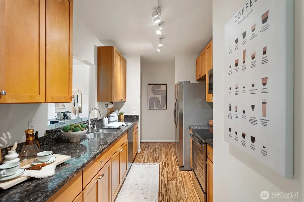 2760 76th Avenue SE Mercer Island WA 98040