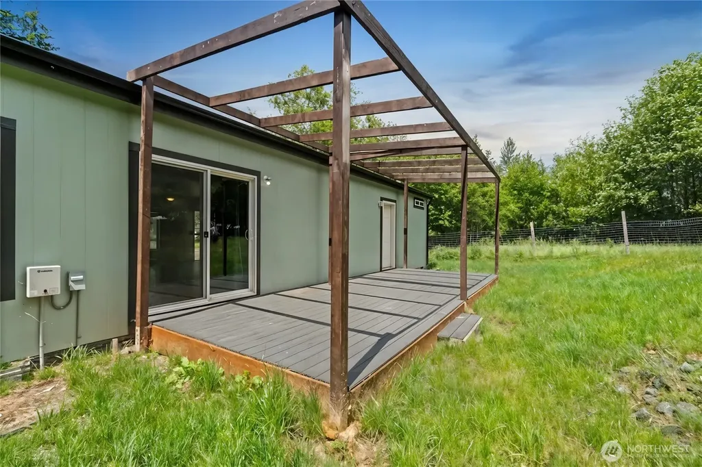 161 E Skookum Drive Shelton WA 98584