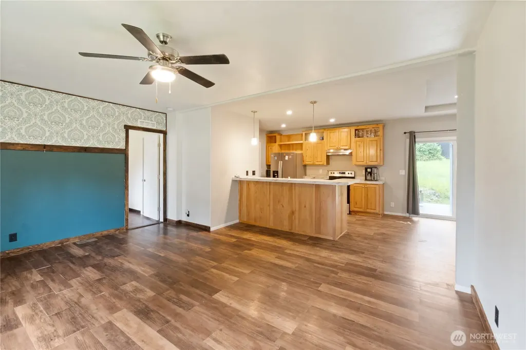161 E Skookum Drive Shelton WA 98584