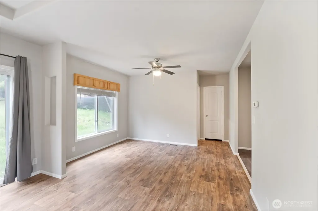 161 E Skookum Drive Shelton WA 98584