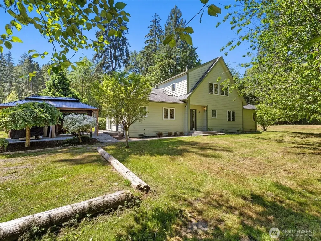 20412 133rd Street NE Granite Falls WA 98252
