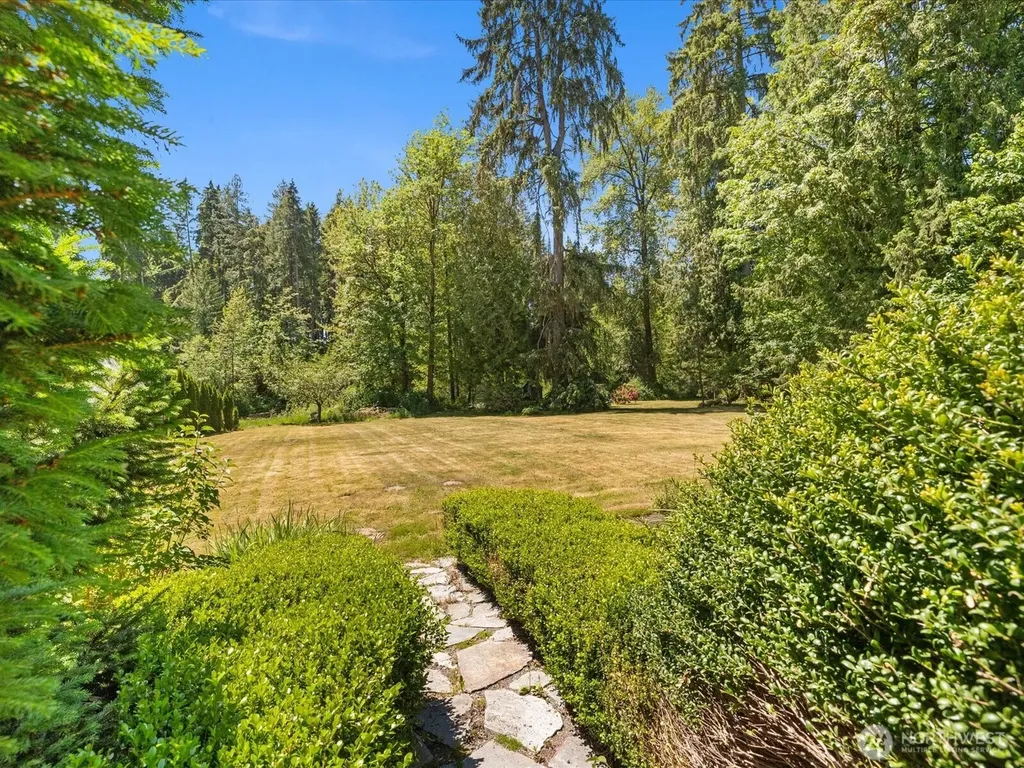 20412 133rd Street NE Granite Falls WA 98252
