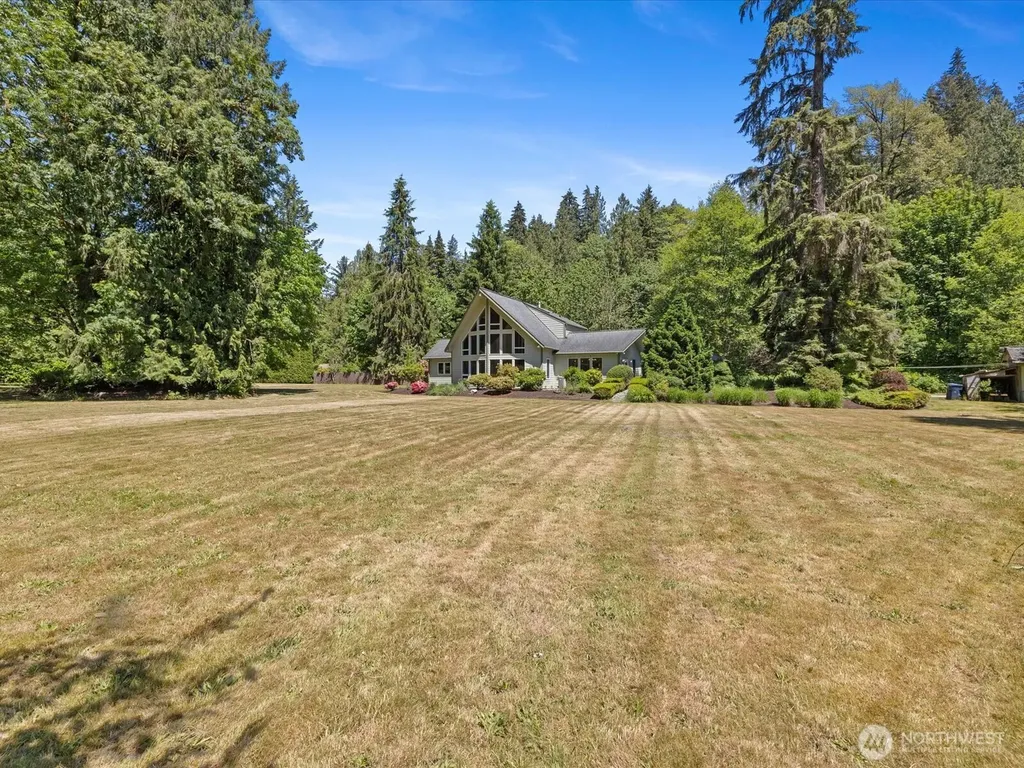 20412 133rd Street NE Granite Falls WA 98252