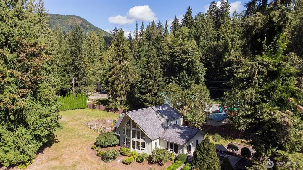 20412 133rd Street NE Granite Falls WA 98252