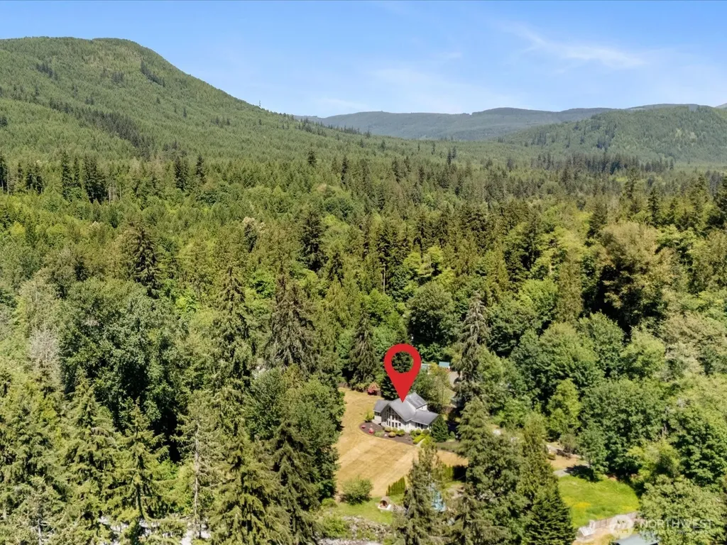 20412 133rd Street NE Granite Falls WA 98252