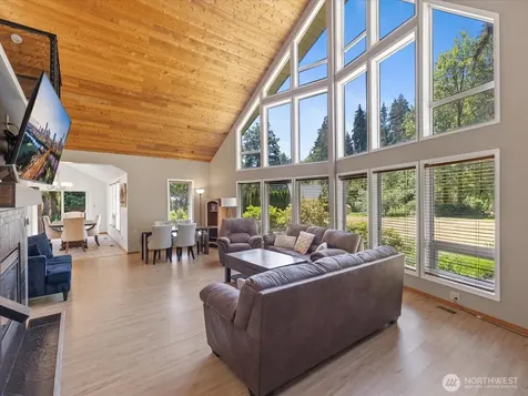 20412 133rd Street NE Granite Falls WA 98252