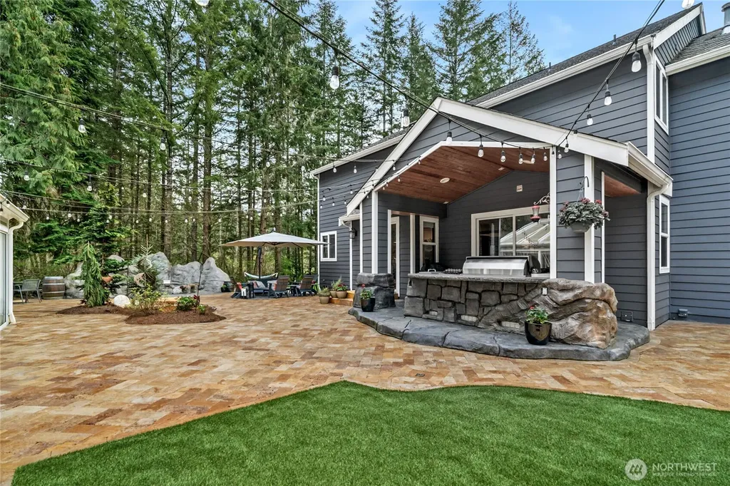 27924 SE 268th Street Ravensdale WA 98051
