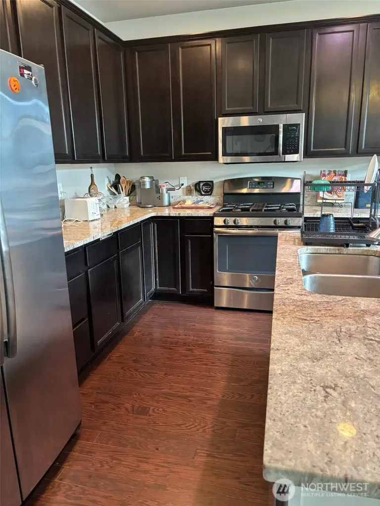 4749 Hadley Street Bellingham WA 98226