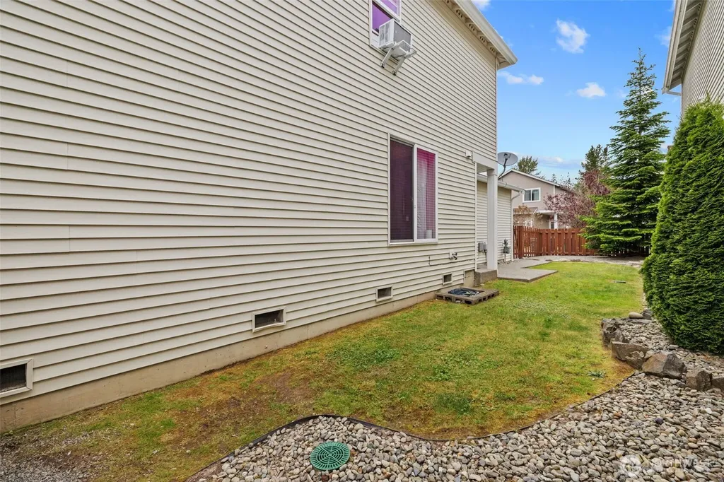 8369 21st Street NE Lake Stevens WA 98258