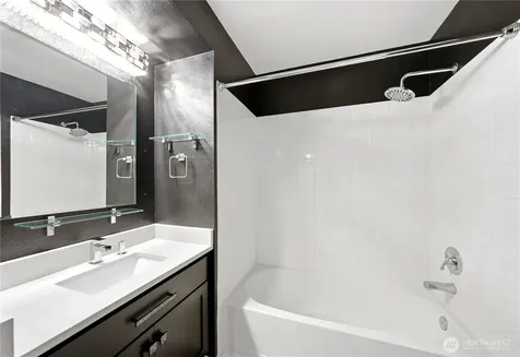 232 Belmont Avenue E Seattle WA 98102
