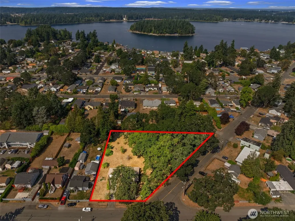 15202 Washington Avenue SW Lakewood WA 98498