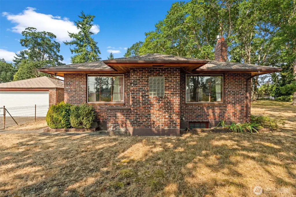 15202 Washington Avenue SW Lakewood WA 98498