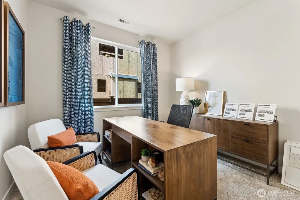 3942 Flat Top Drive Bremerton WA 98312