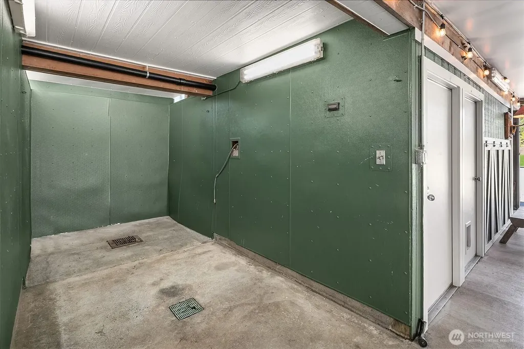 11220 196th Avenue NE Redmond WA 98052