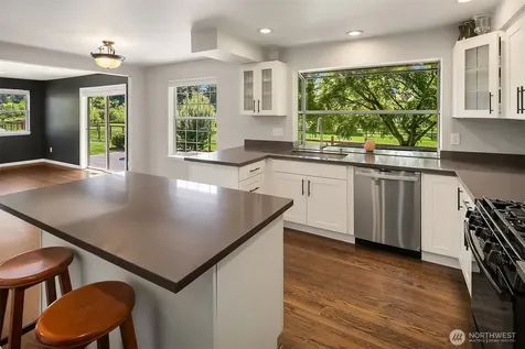 11220 196th Avenue NE Redmond WA 98052