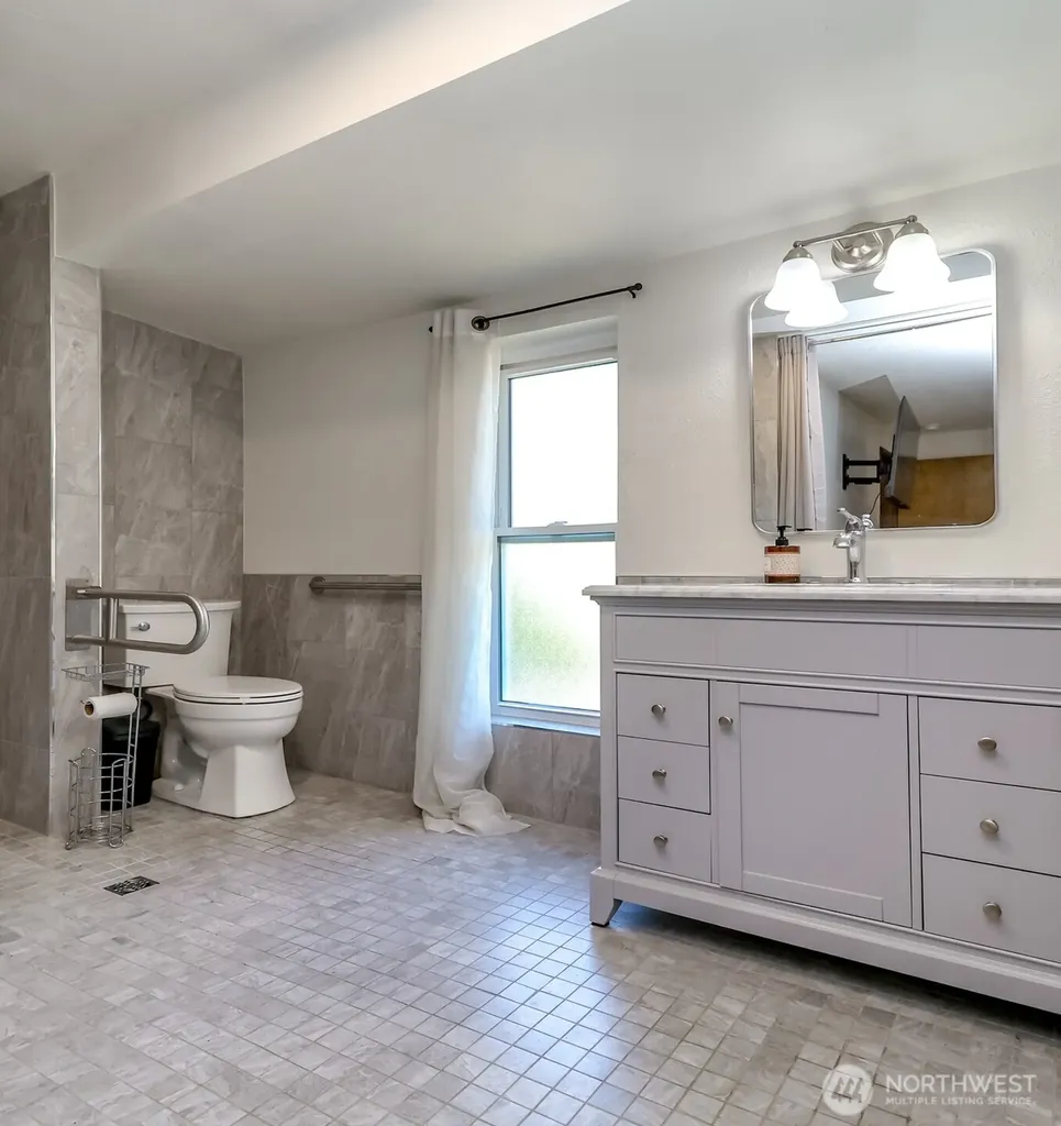 3542 71st Avenue W University Place WA 98466