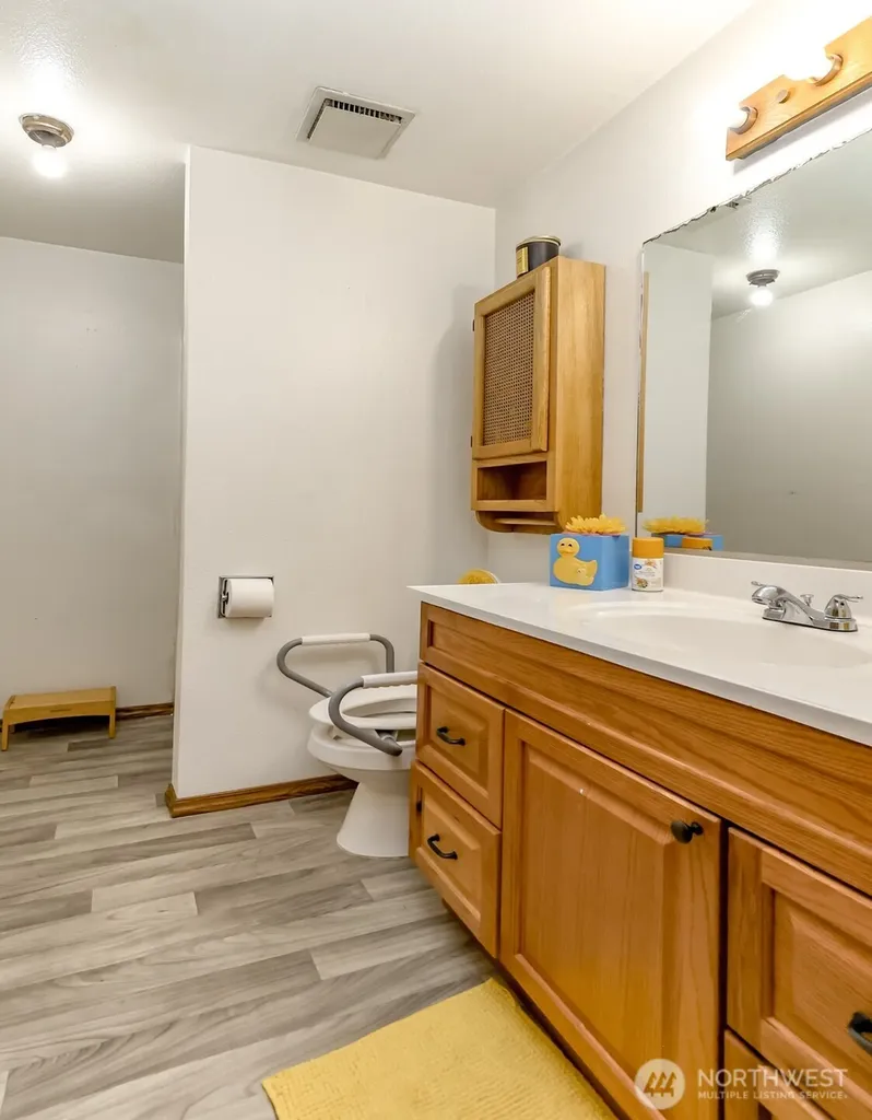 3542 71st Avenue W University Place WA 98466