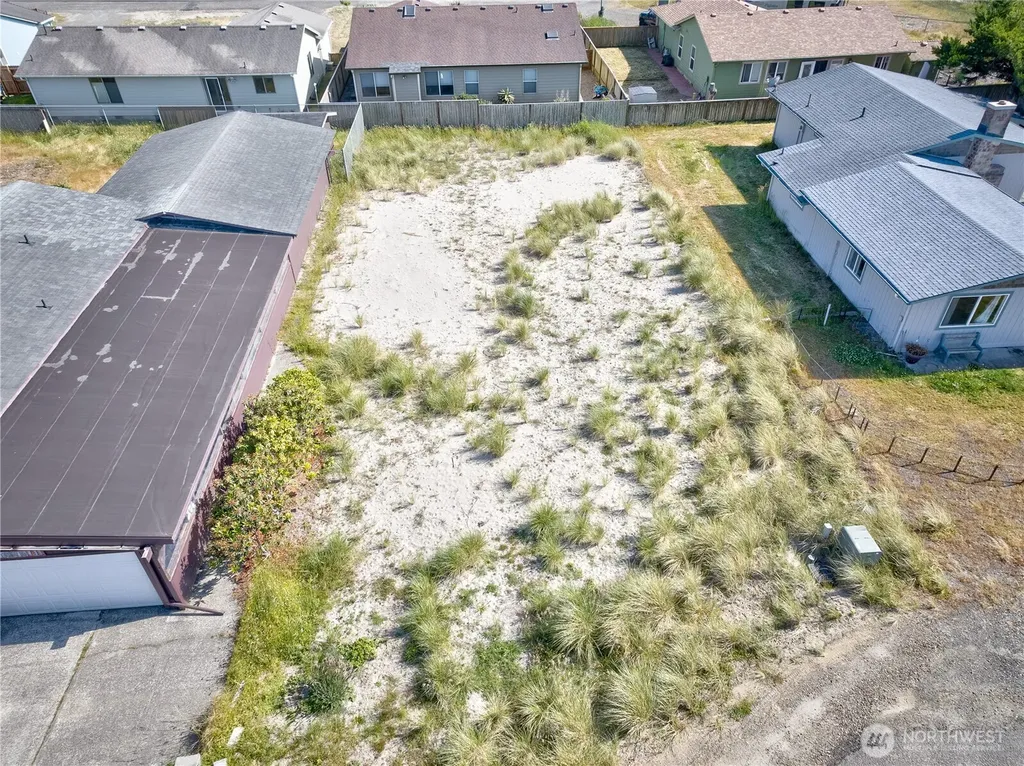 802 325th Place Ocean Park WA 98640