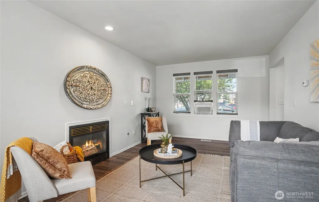 314 Factory Avenue N Renton WA 98057