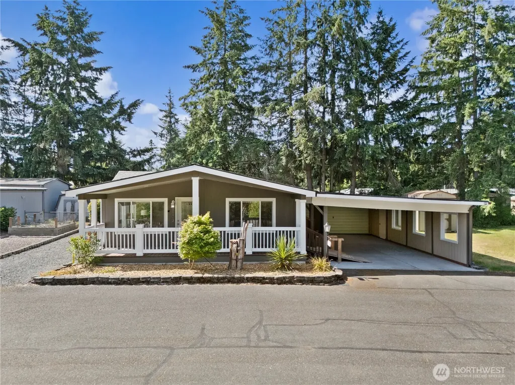 10002 191st Street E Puyallup WA 98375