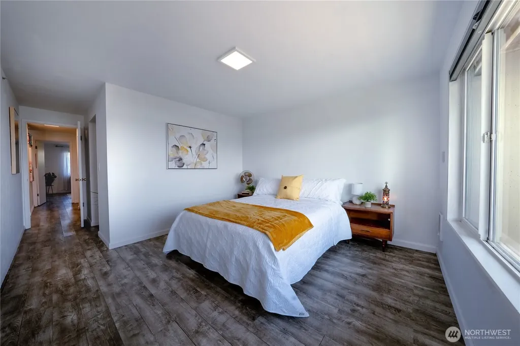 1199 9th Avenue Oak Harbor WA 98277