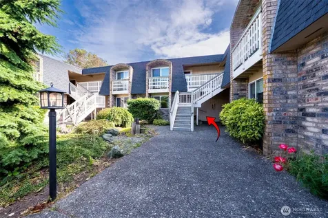 1199 9th Avenue Oak Harbor WA 98277