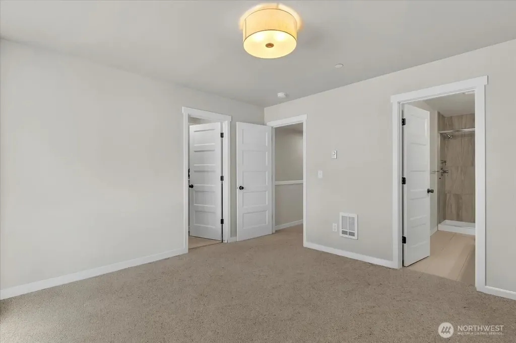 13717 Admiralty Way Lynnwood WA 98087