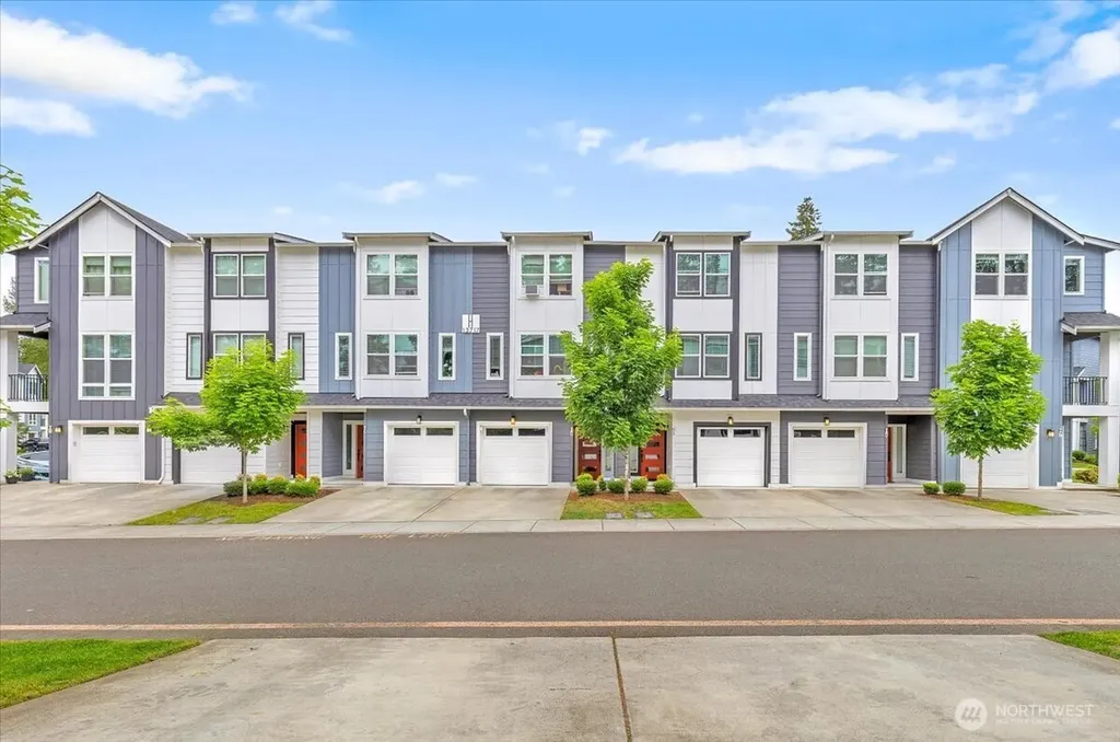 13717 Admiralty Way Lynnwood WA 98087