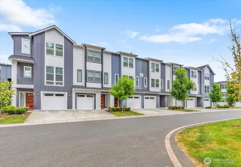 13717 Admiralty Way Lynnwood WA 98087