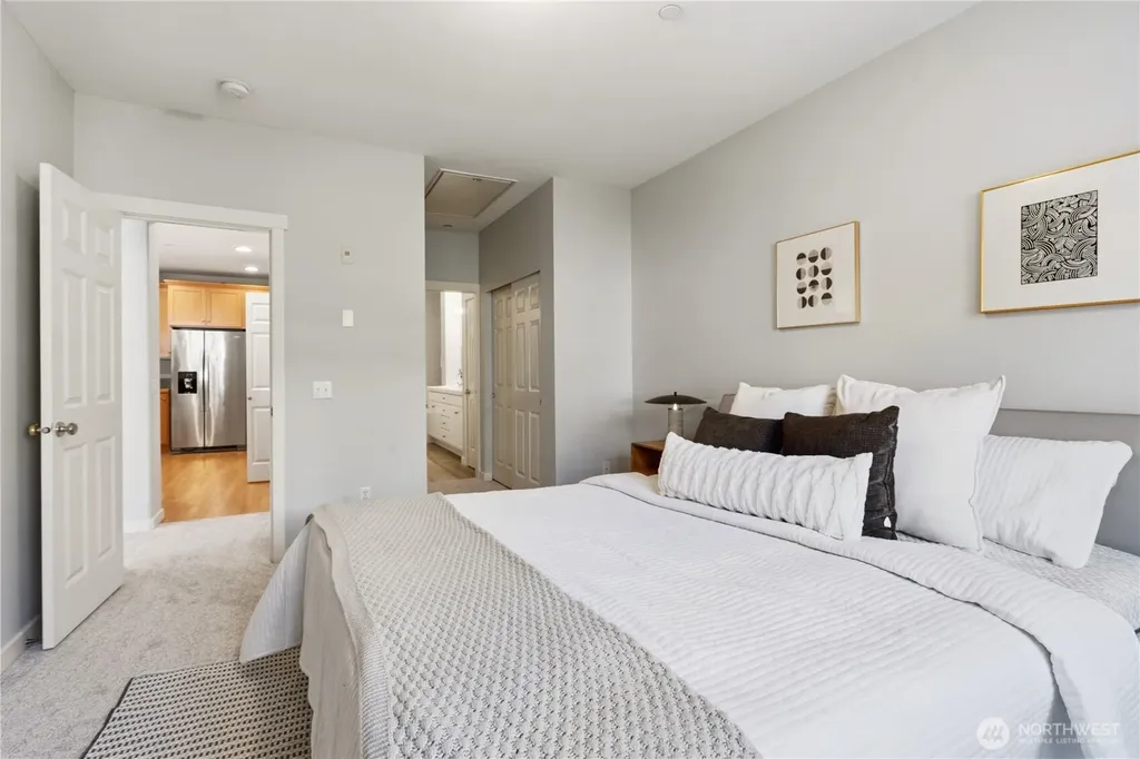1392 Huckleberry Circle Issaquah WA 98029