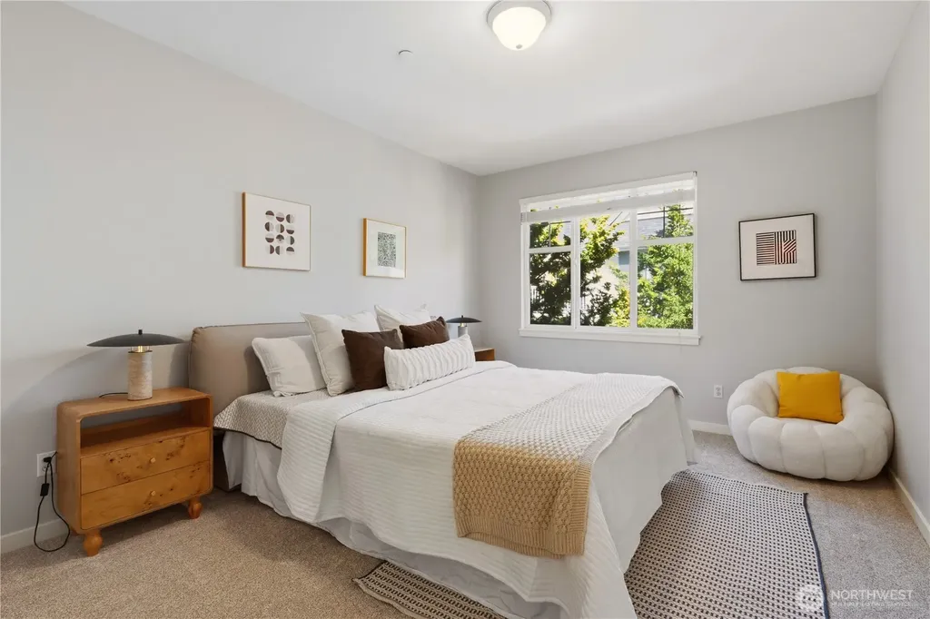 1392 Huckleberry Circle Issaquah WA 98029