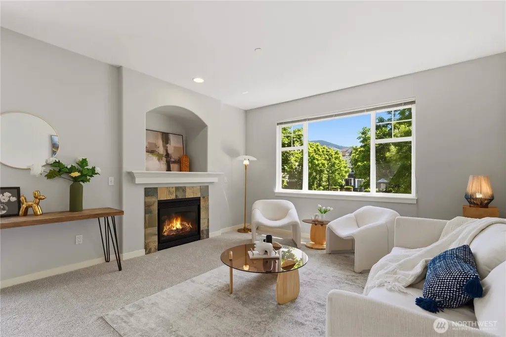 1392 Huckleberry Circle Issaquah WA 98029