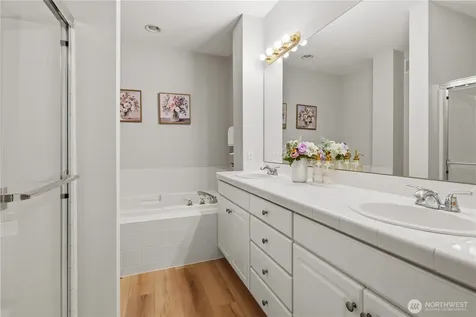 1392 Huckleberry Circle Issaquah WA 98029