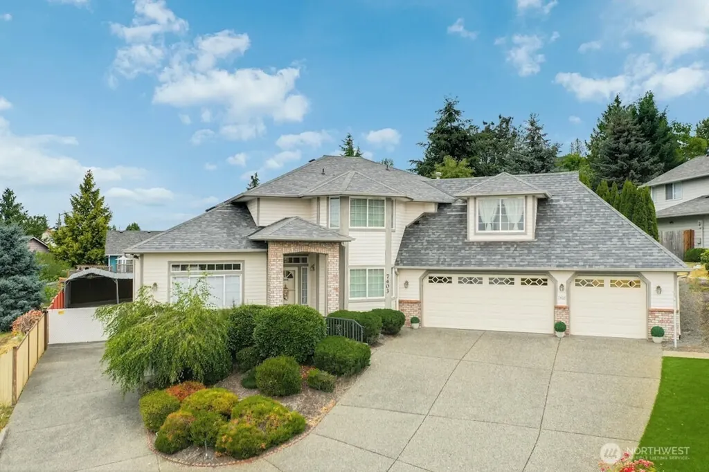 7403 78th Street NE Marysville WA 98270