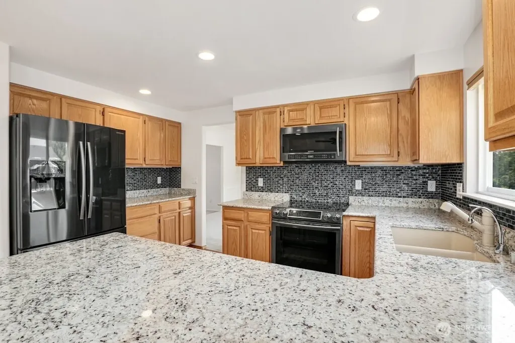 7403 78th Street NE Marysville WA 98270